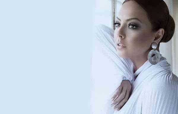 عکس های قدیمی ابرو گوندش