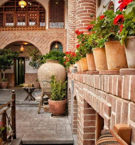 عکس قدیمی خانه پدری