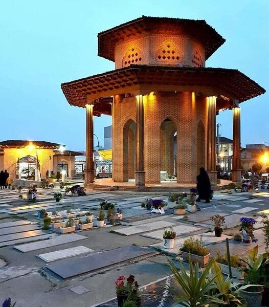 عکس قدیمی خانه میرزا کوچک خان
