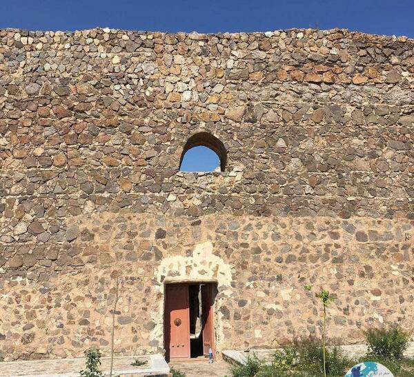 عکس قبر هارون رشید