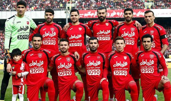 عکس فوتبال پرسپولیس و تراکتور