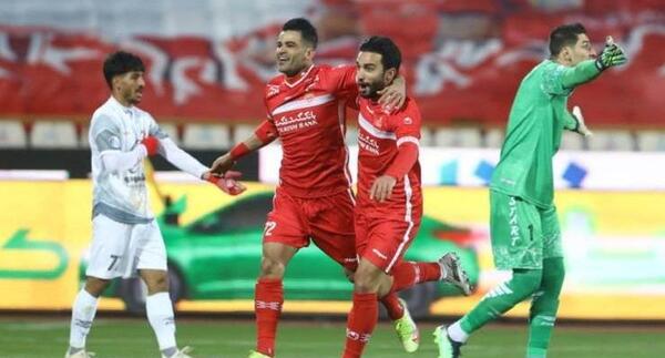 عکس فوتبال پرسپولیس و تراکتور