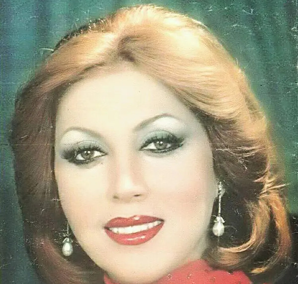 عکس قبر مهستی خواننده