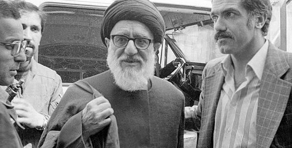 عکس قبر آیت الله طالقانی