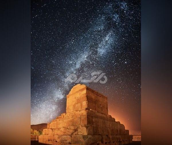 عکس قبر کوروش برای تصویر زمینه