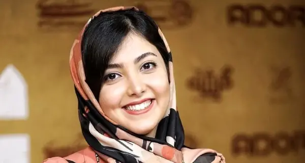 عکس بیوگرافی قشنگ