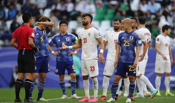 عکس فوتبال ژاپن و ایران