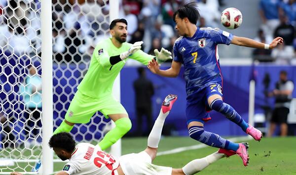 عکس فوتبال ژاپن و ایران