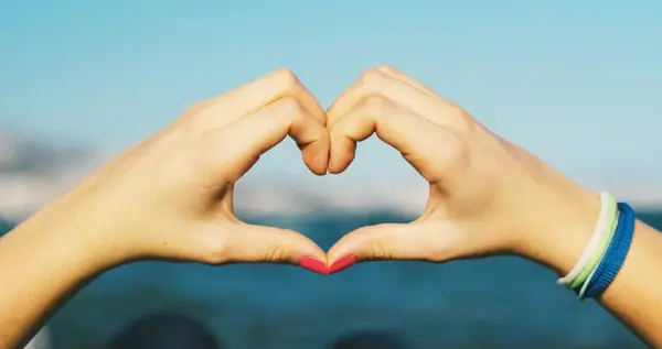 عکس قلب با متن عاشقانه