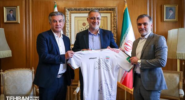 عکس رئیس فدراسیون فوتبال ایران