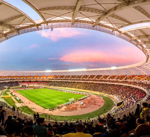 عکس ورزشگاه فوتبال ایران
