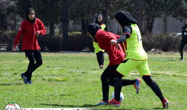 عکس ورزشگاه فوتبال کرمانشاه