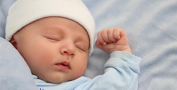 عکس قلب یک نوزاد