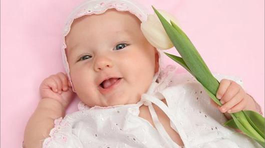 عکس قلب یک نوزاد