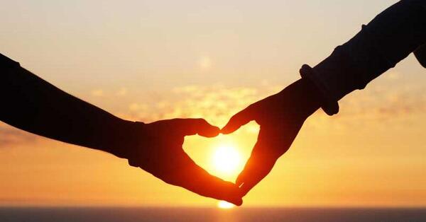 عکس قلب رفیقانه