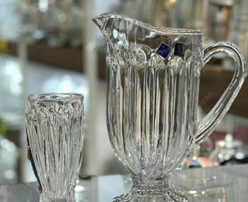 عکس پارچ و لیوان فرانسوی