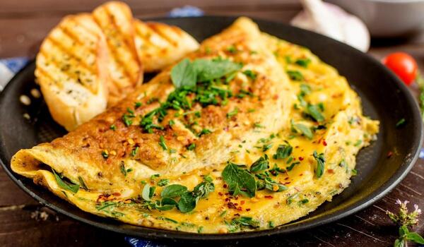 عکس بشقاب صبحانه فرانسوی