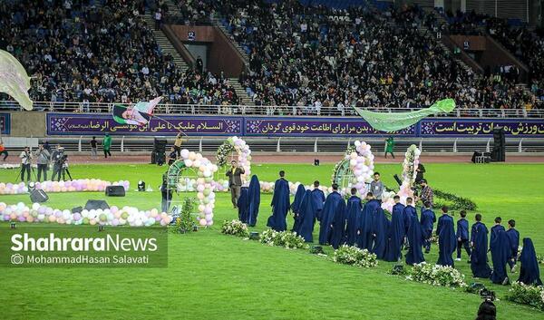 عکس ورزشگاه فوتبال مشهد
