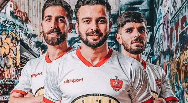 عکس نقاشی فوتبال پرسپولیس