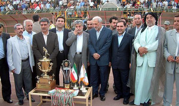 عکس جام لیگ برتر فوتبال ایران