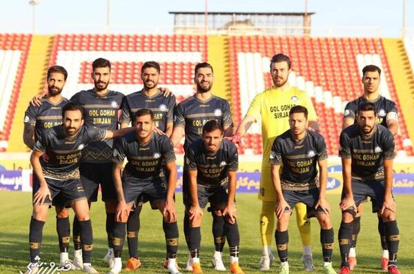عکس تیم فوتبال گل گهر