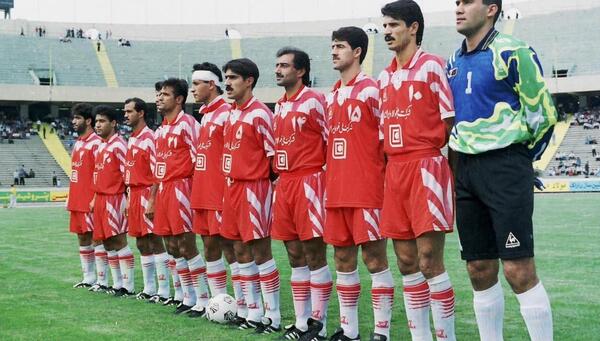 عکس لباس فوتبال علی دایی