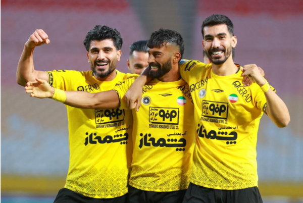 عکس لباس فوتبال سپاهان