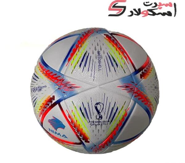 عکس توپ فوتبال خیابانی
