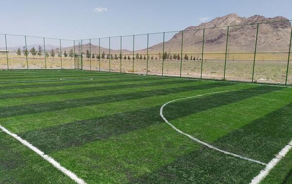 عکس فوتبال چمن مصنوعی
