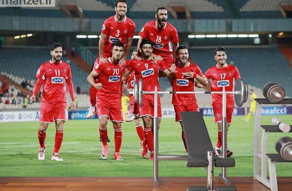 عکس نقاشی تیم فوتبال پرسپولیس