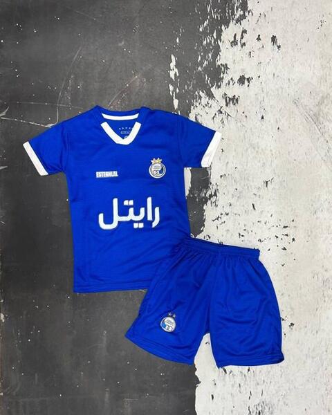 عکس زمین فوتبال بچه گانه
