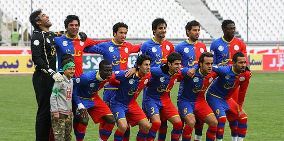 عکس بازی فوتبال استقلال و پرسپولیس