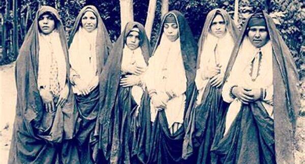 عکس دوره زن فامیل دور