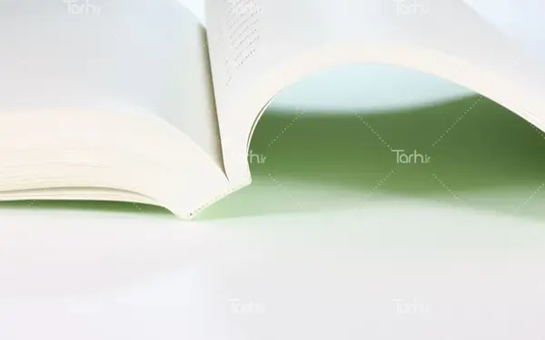 عکس کتاب صفحه باز