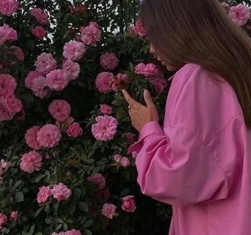 عکس فیک دخترونه تو باغ