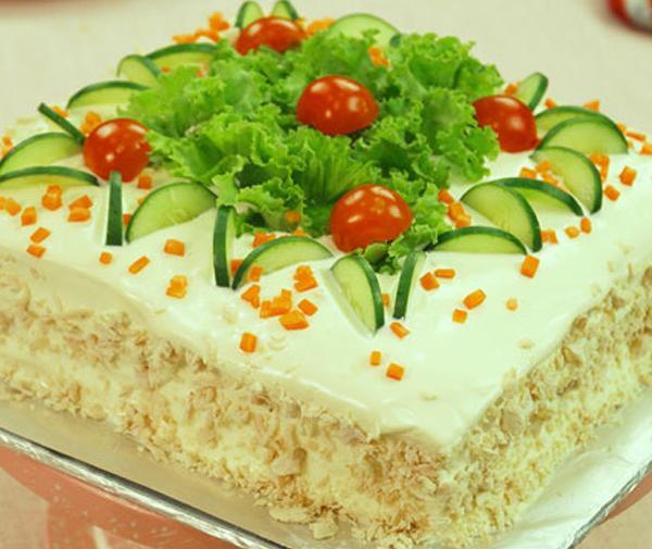 عکس کیک جوجه طلایی