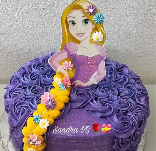 عکس کیک راپونزل ساده