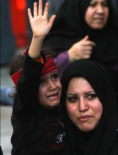 عکس گریه بر امام حسین