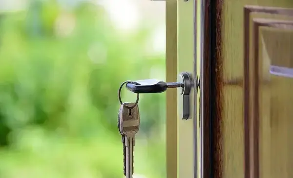 چگونه عکس را قفل کنیم تا تکان نخورد