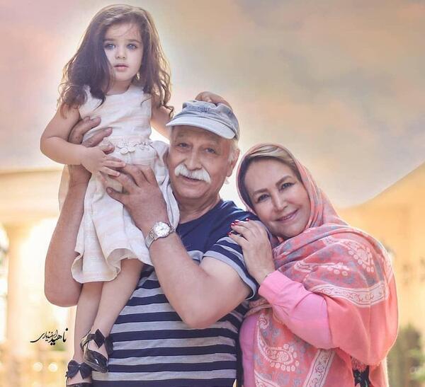 عکس جوانی مهوش صبرکن