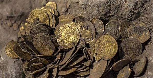 عکس سکه زمان کوروش کبیر
