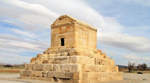 عکس برای زاد روز کوروش کبیر