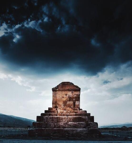 عکس کوروش کبیر برای تصویر زمینه گوشی