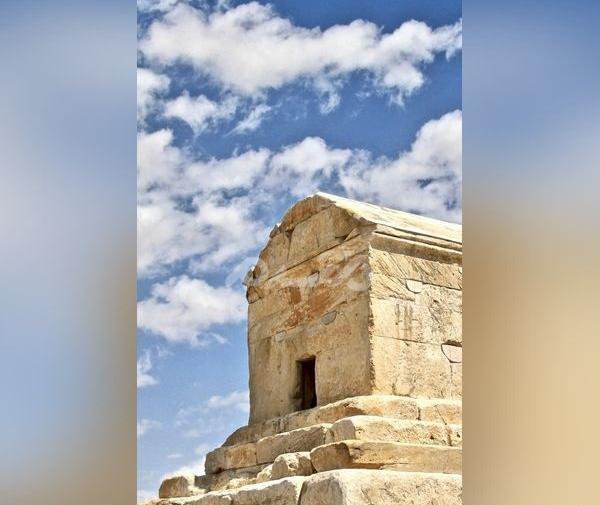 پروفایل عکس کوروش کبیر برای تصویر زمینه