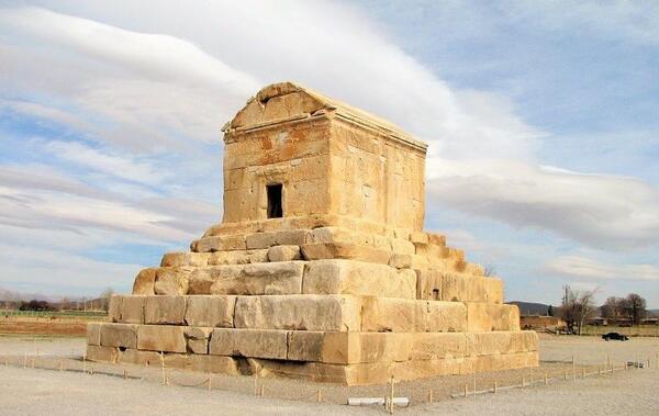 عکس هایی از مقبره کوروش کبیر