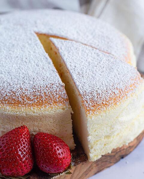 عکس کیک تولد ژاپنی