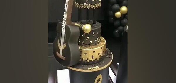 عکس کیک تولد رهام هادیان