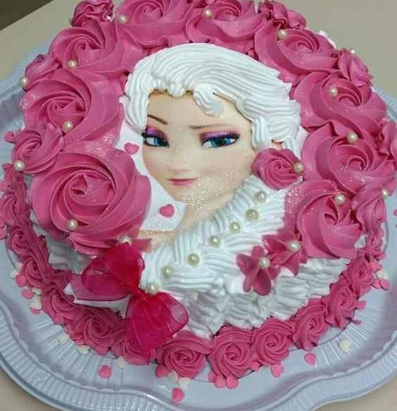 عکس چهره روی کیک تولد