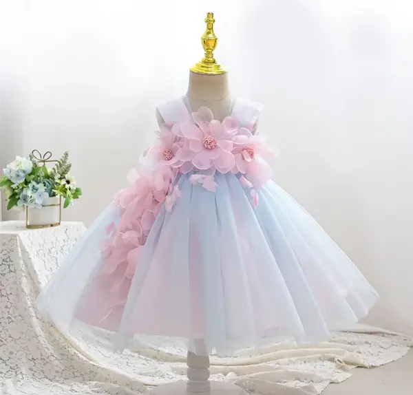 عکس لباس عروس دخترانه عروسکی