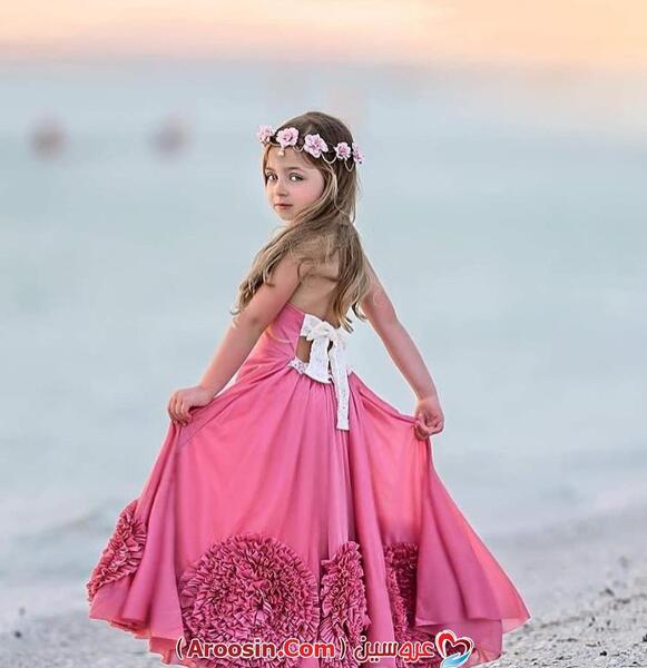 ژست عکس با لباس عروسکی